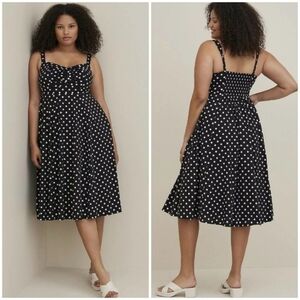 NWT Retro Chic X Torrid Polka Dot Sweetheart Midi Dress